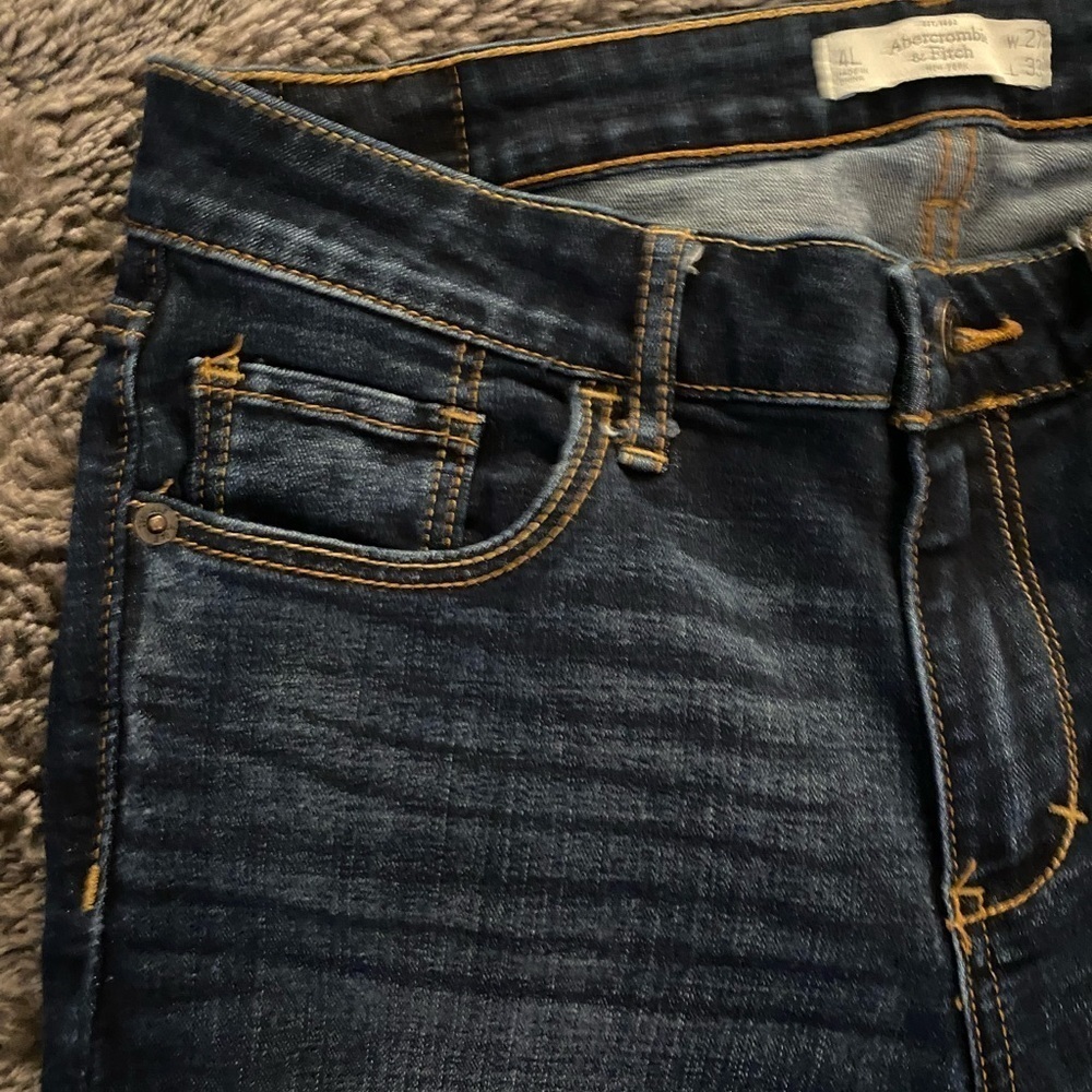 ABERCROMBIE & FITCH Women’s Mid Rise Skinny Jeans - Picture 5 of 15